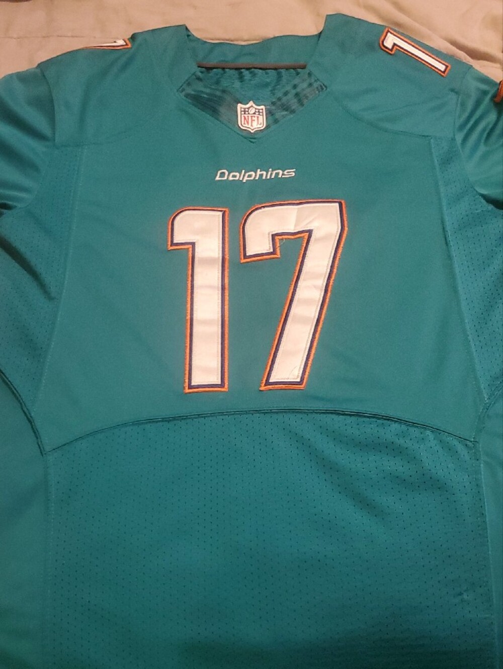 NFL Miami Dolphins Ryan Tannehill Jersey....๐๐ฌ - Picture 2 of 4